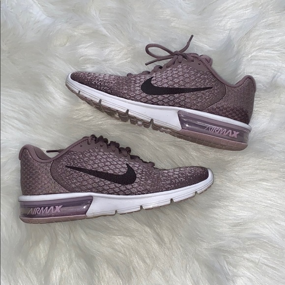 Nike Shoes - Nike Air Max Sequent 2